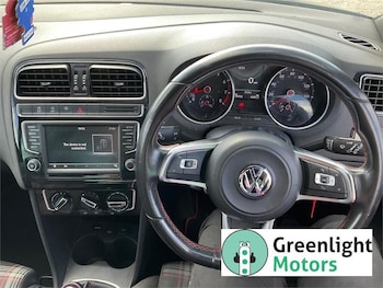 Used Volkswagen Polo 2016 for sale - 75927258: Photo
