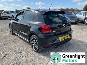Used Volkswagen Polo 2016 for sale - 75927258: Photo