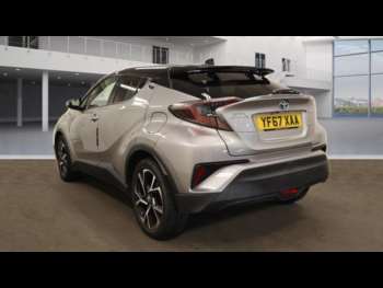 Used Toyota C-HR 2017 for sale - 74921701: Photo