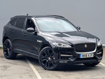 Used Jaguar F-Pace 2016 for sale - 75646500: Photo