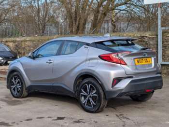 Used Toyota C-HR 2017 for sale - 73858981: Photo