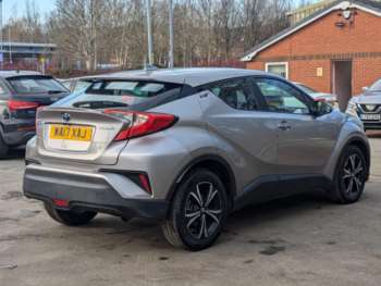 Used Toyota C-HR 2017 for sale - 73858981: Photo
