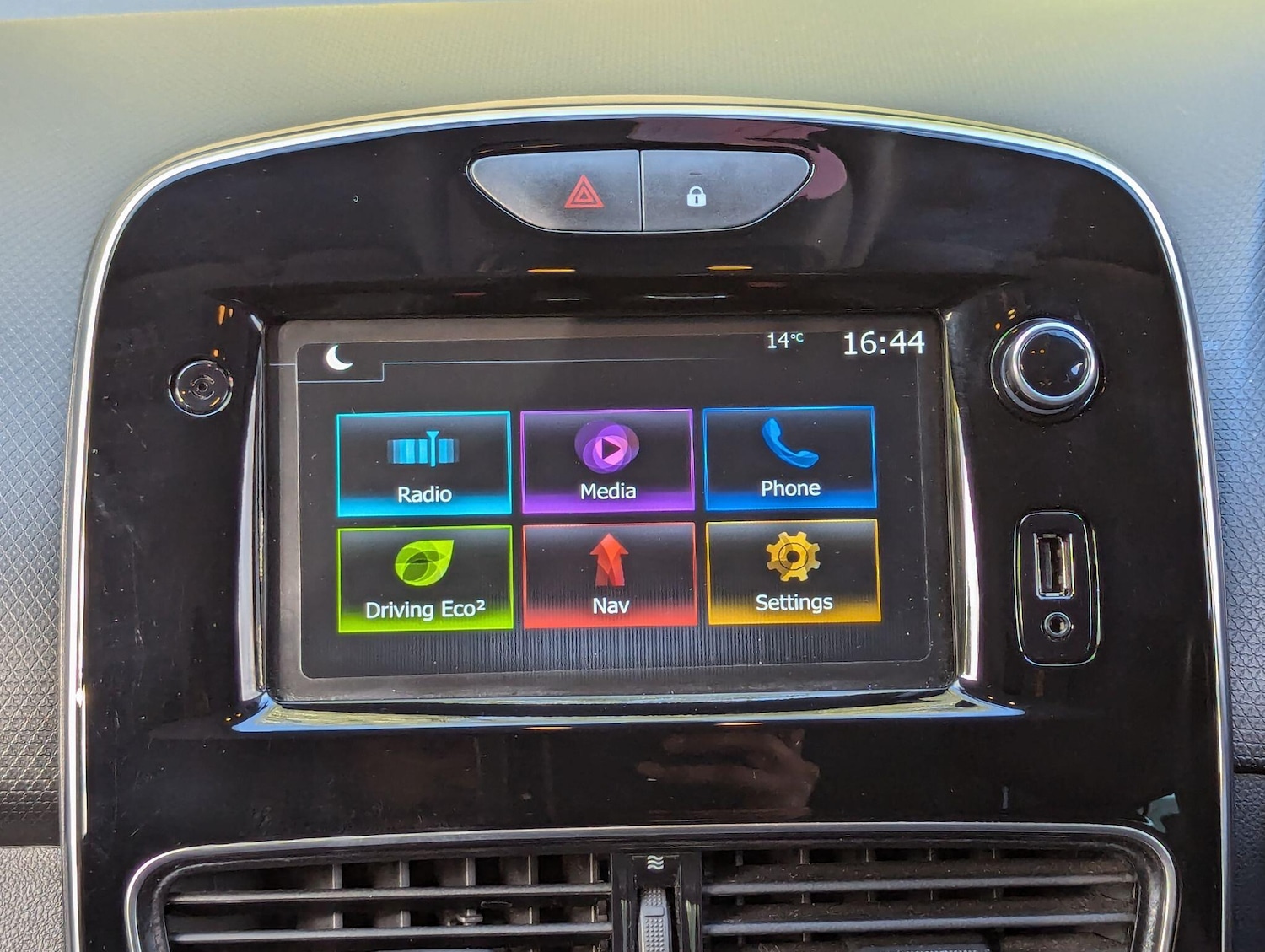 Used Renault Clio 2019 for sale - 76071560: Photo 16