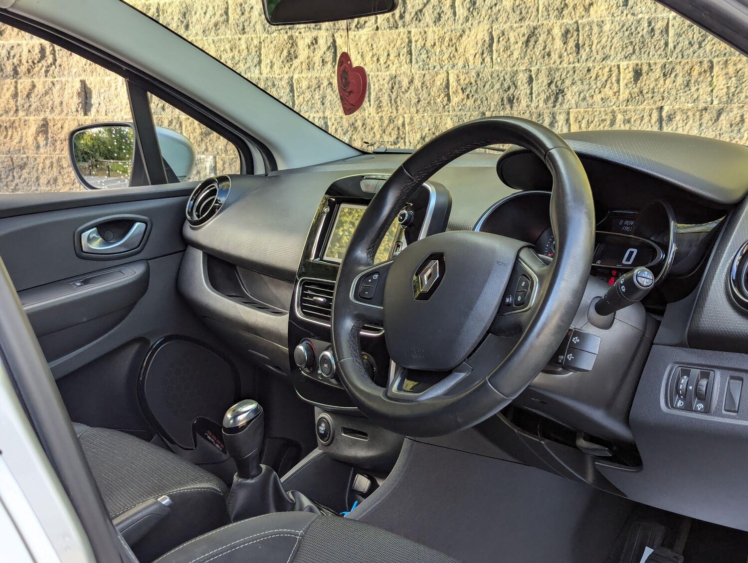 Used Renault Clio 2019 for sale - 76071560: Photo 7