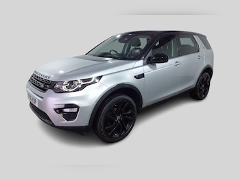 Used Land Rover Discovery Sport 2016 for sale - 75916138: Photo