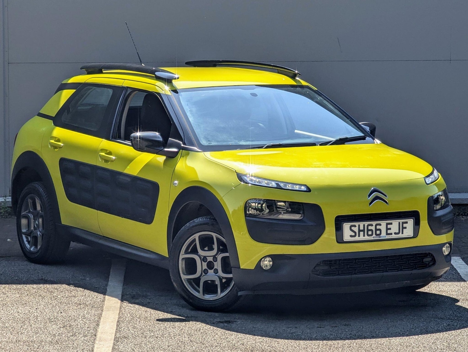 Vehicle 1
