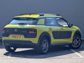 Used Citroen C4 Cactus 2016 for sale - 75614253: Photo