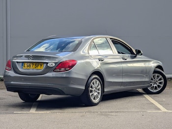 Used Mercedes-Benz C-Class 2017 for sale - 76073011: Photo