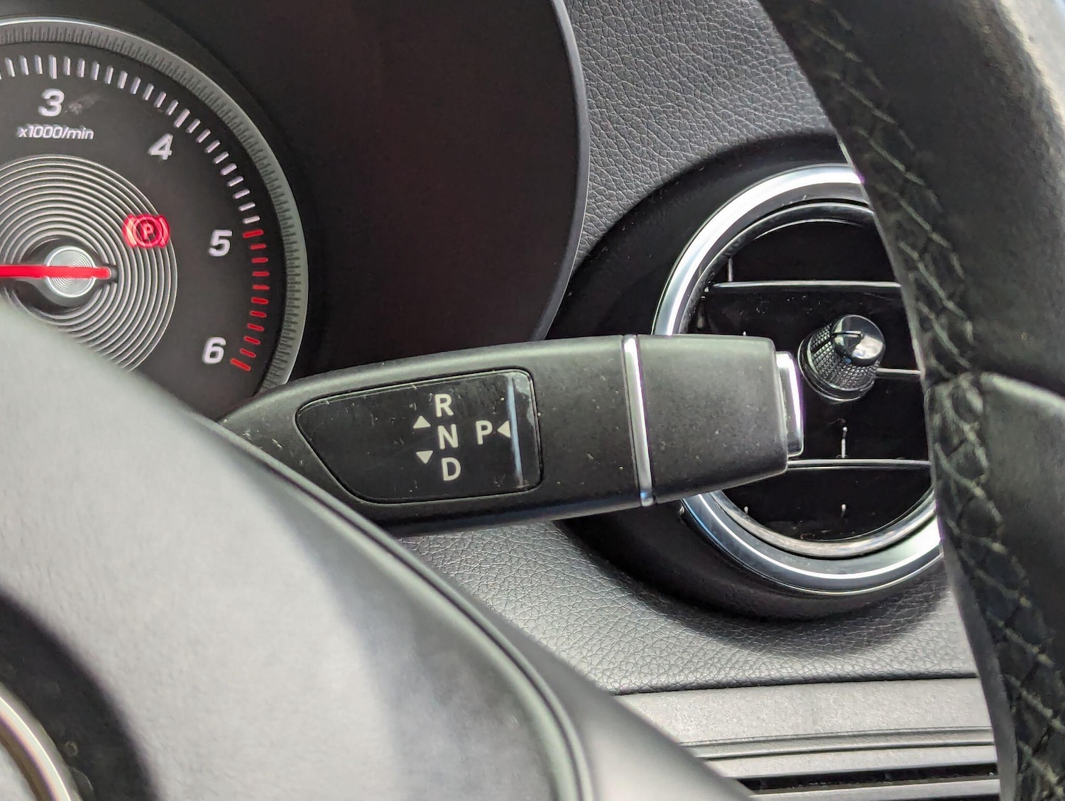 Used Mercedes-Benz C-Class 2017 for sale - 76073011: Photo 8