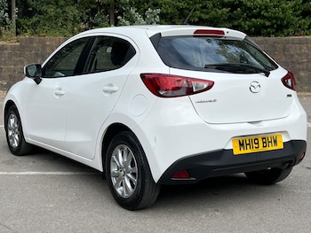 Used Mazda Mazda2 2019 for sale - 75682004: Photo