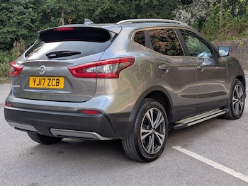 Used Nissan Qashqai 2017 for sale - 75926805: Photo