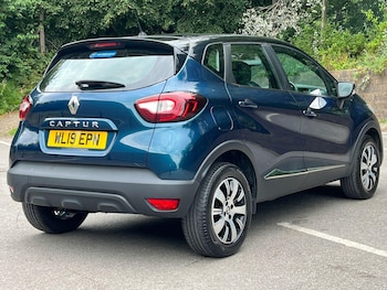 Used Renault Captur 2019 for sale - 75507746: Photo