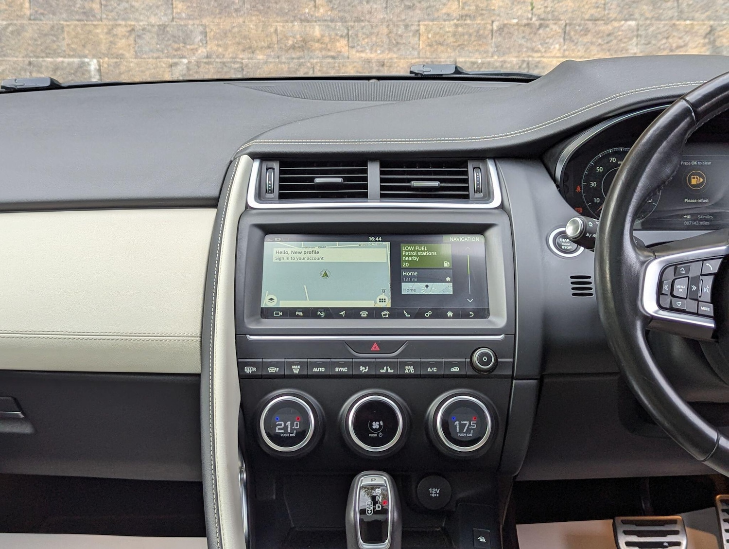 Used Jaguar E-Pace 2019 for sale - 76072915: Photo 42