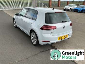 Used Volkswagen Golf 2017 for sale - 75297744: Photo