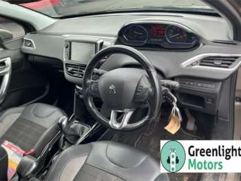 Used Peugeot 2008 2017 for sale - 74958184: Photo