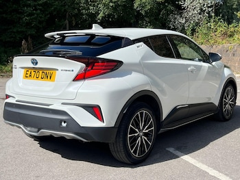 Used Toyota C-HR 2020 for sale - 75915878: Photo