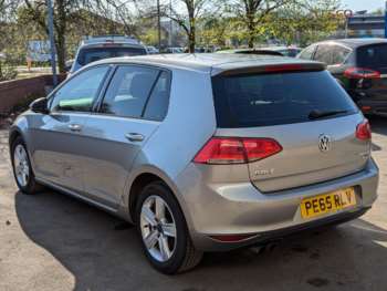 Used Volkswagen Golf 2015 for sale - 74350625: Photo
