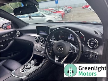 Used Mercedes-Benz GLC 2019 for sale - 75414069: Photo