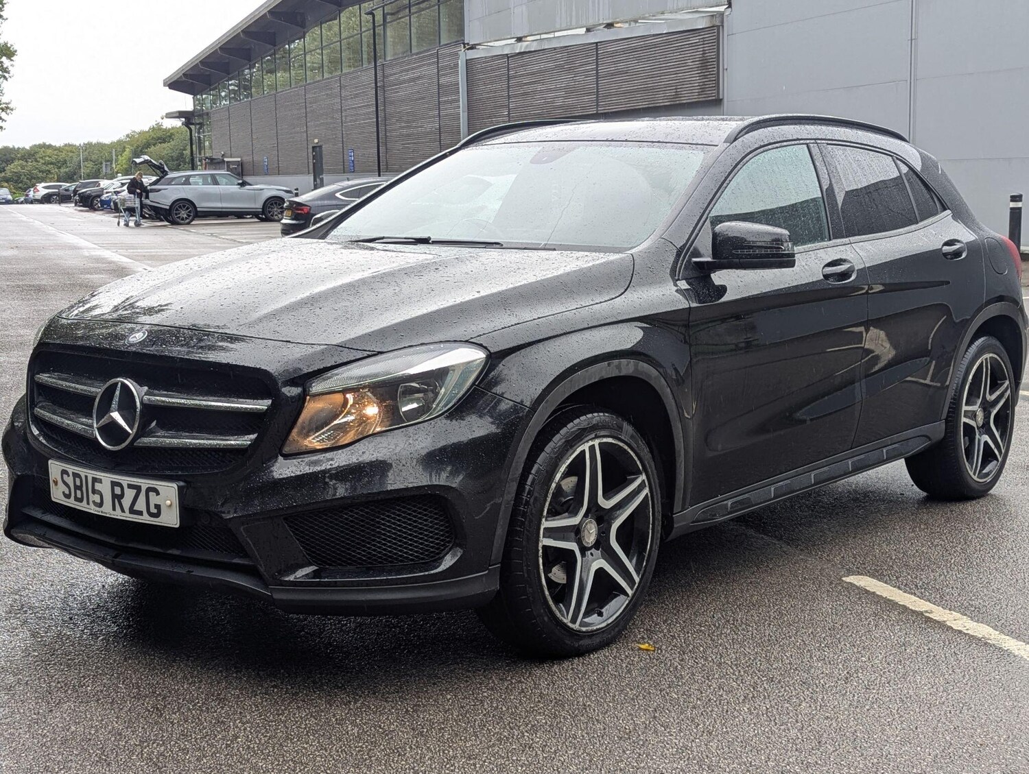 Used Mercedes-Benz GLA 2015 for sale - 76024424: Photo 3
