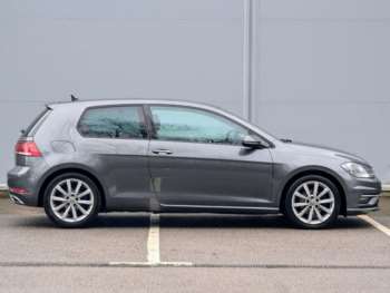 Used Volkswagen Golf 2017 for sale - 73439593: Photo