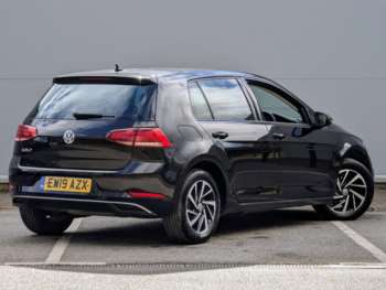 Used Volkswagen Golf 2019 for sale - 73882750: Photo