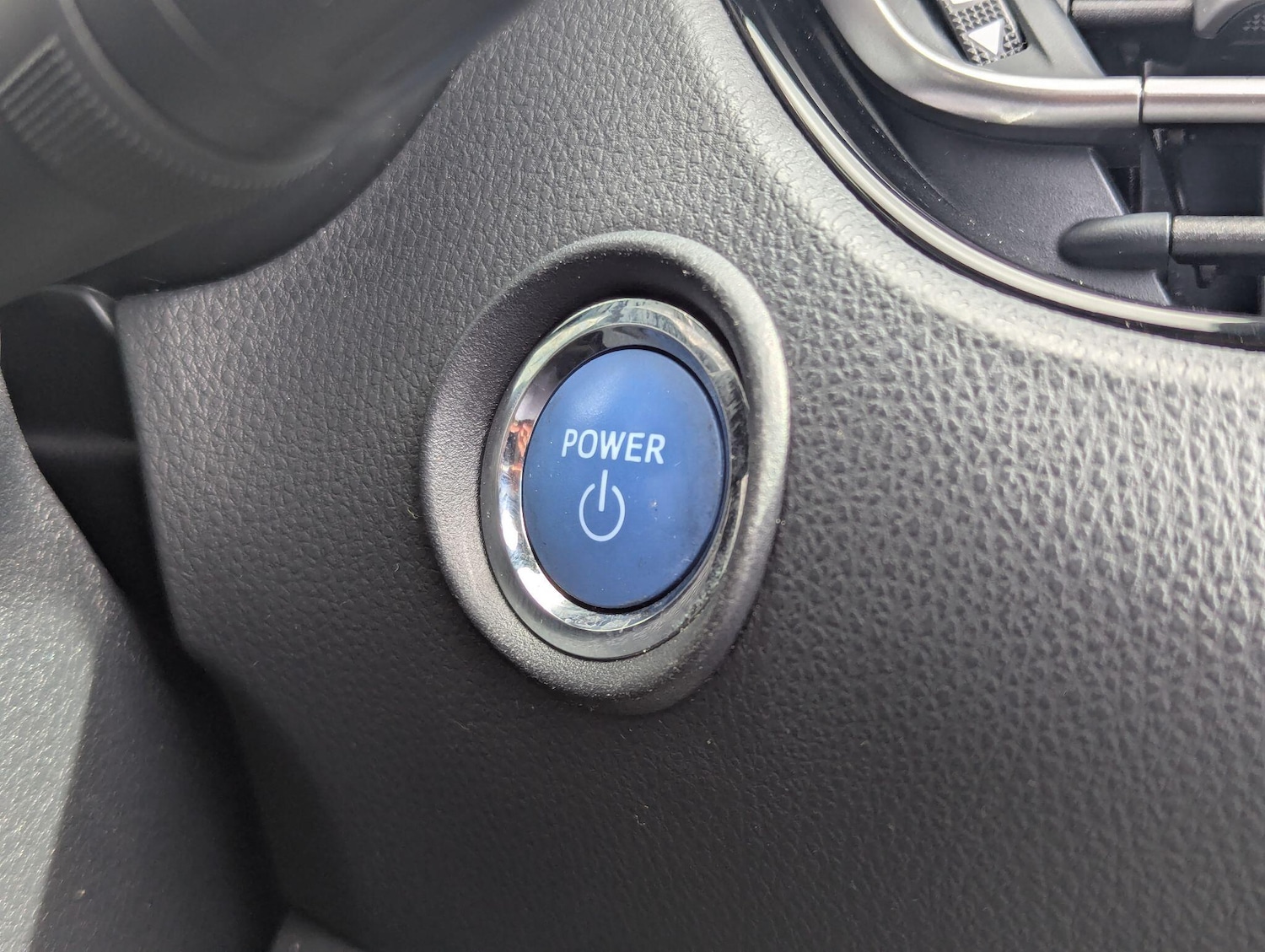 Used Toyota C-HR 2019 for sale - 75977792: Photo 21