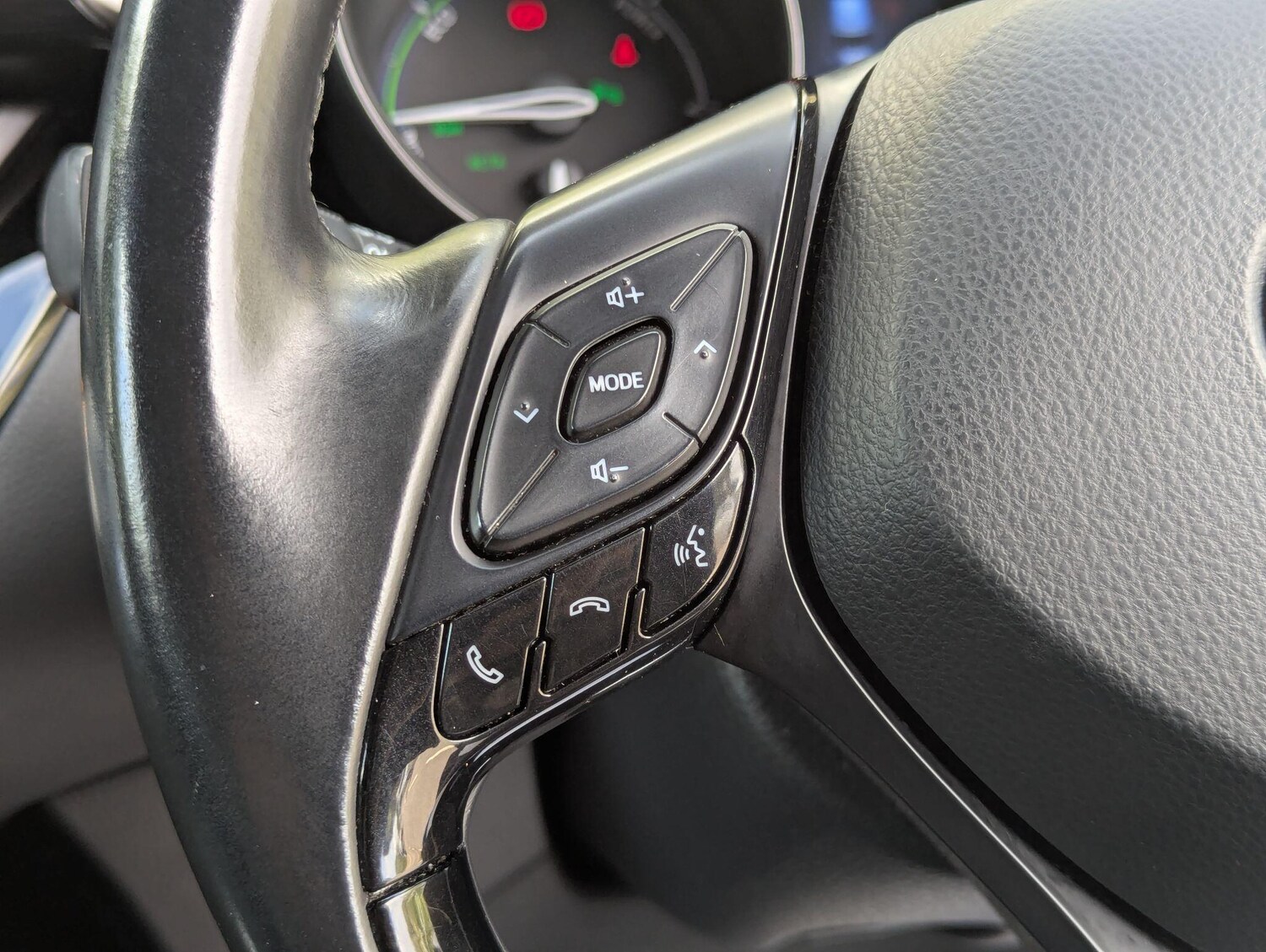 Used Toyota C-HR 2019 for sale - 75977792: Photo 27