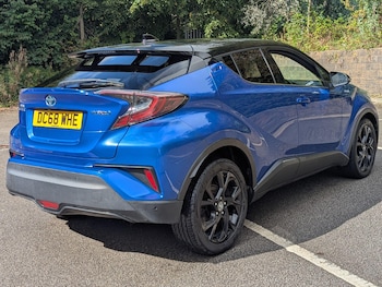 Used Toyota C-HR 2019 for sale - 75977792: Photo
