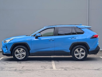 Used Toyota RAV4 2020 for sale - 75614220: Photo