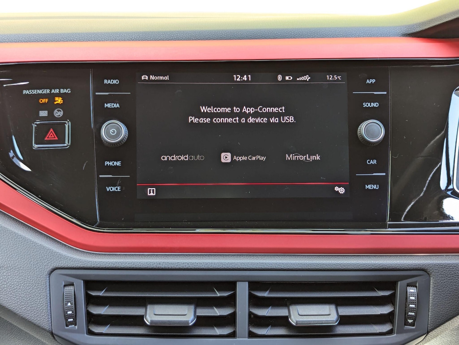 Used Volkswagen Polo 2019 for sale - 76073244: Photo 16