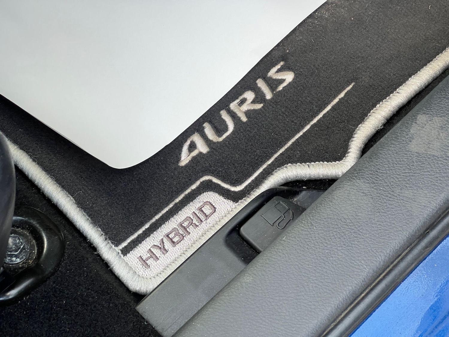 Vehicle 21