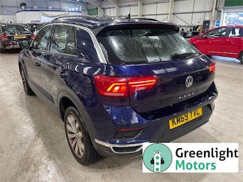 Used Volkswagen T-Roc 2019 for sale - 75553014: Photo