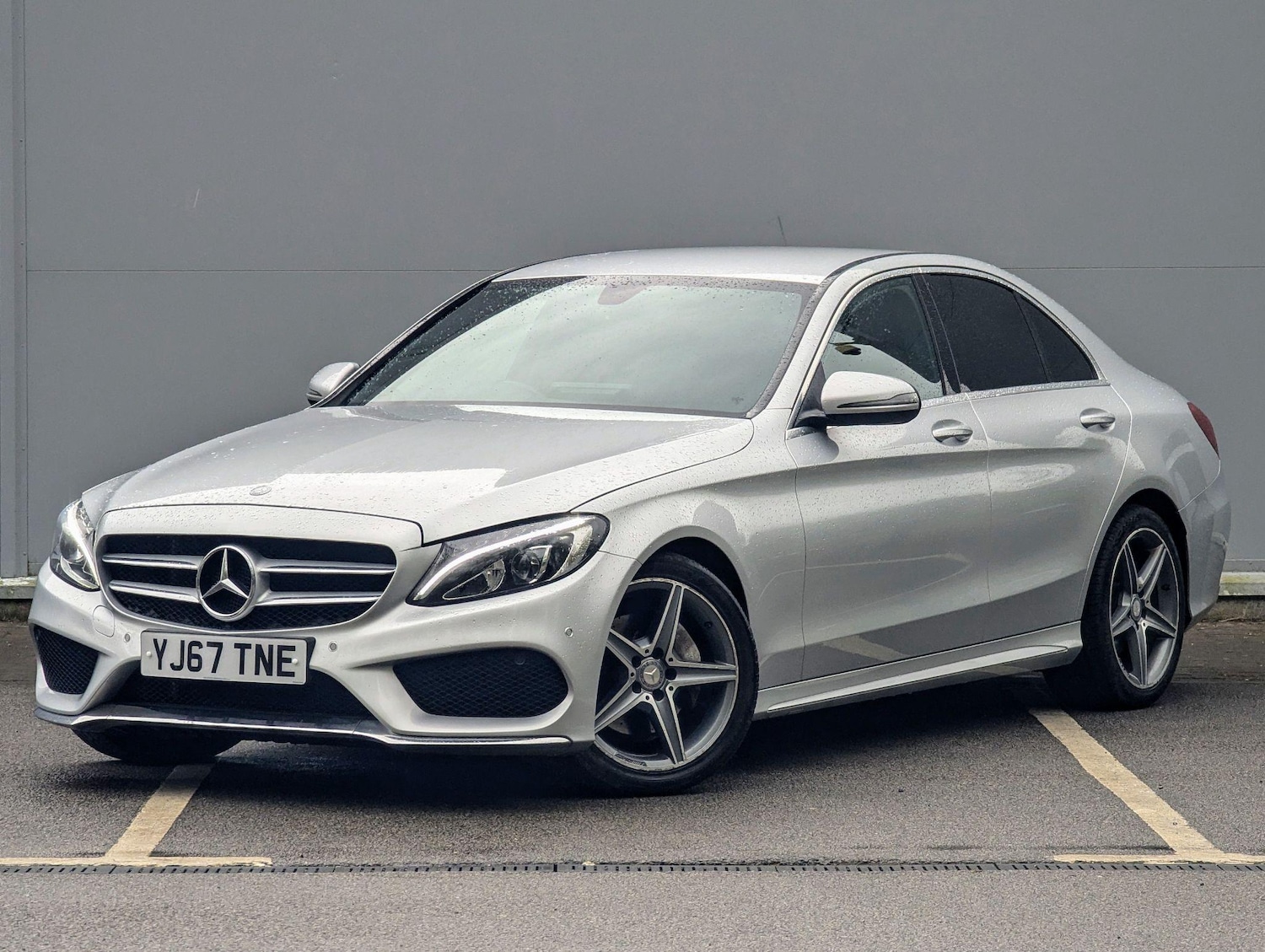 Used Mercedes-Benz C-Class 2017 for sale - 76059642: Photo 4