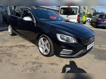 2015 (15) - D3 [136] R DESIGN Lux Nav 5dr Geartronic