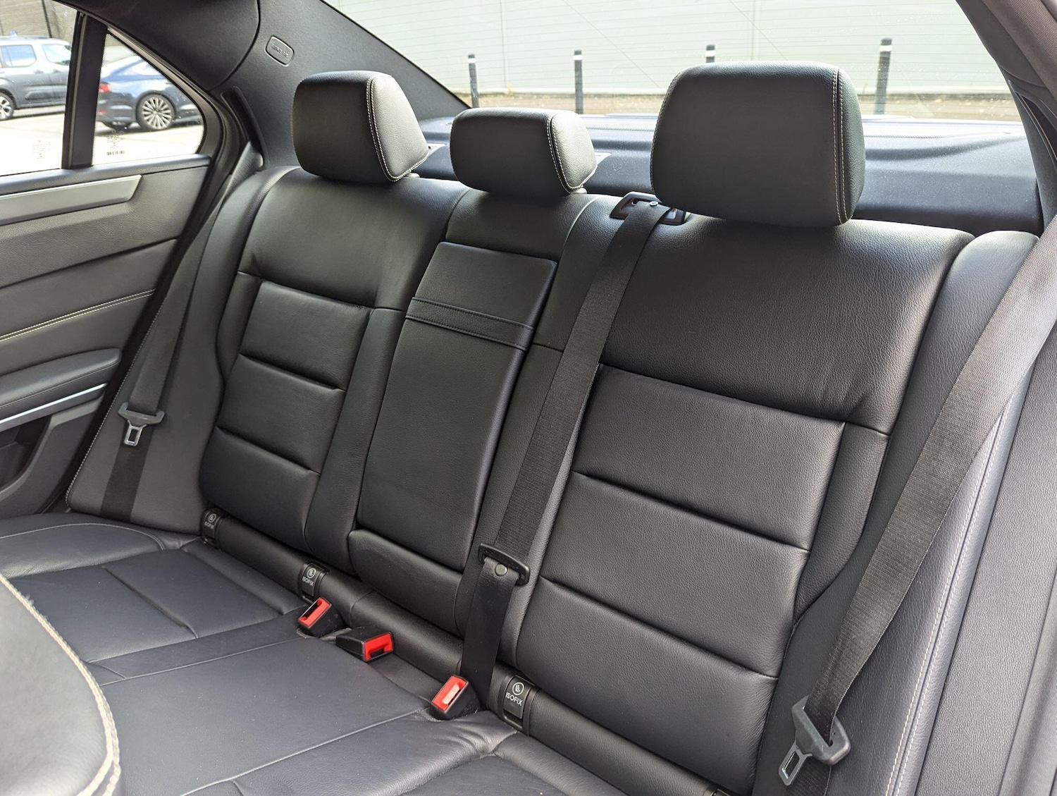 Used Mercedes-Benz E-Class 2016 for sale - 75977670: Photo 40