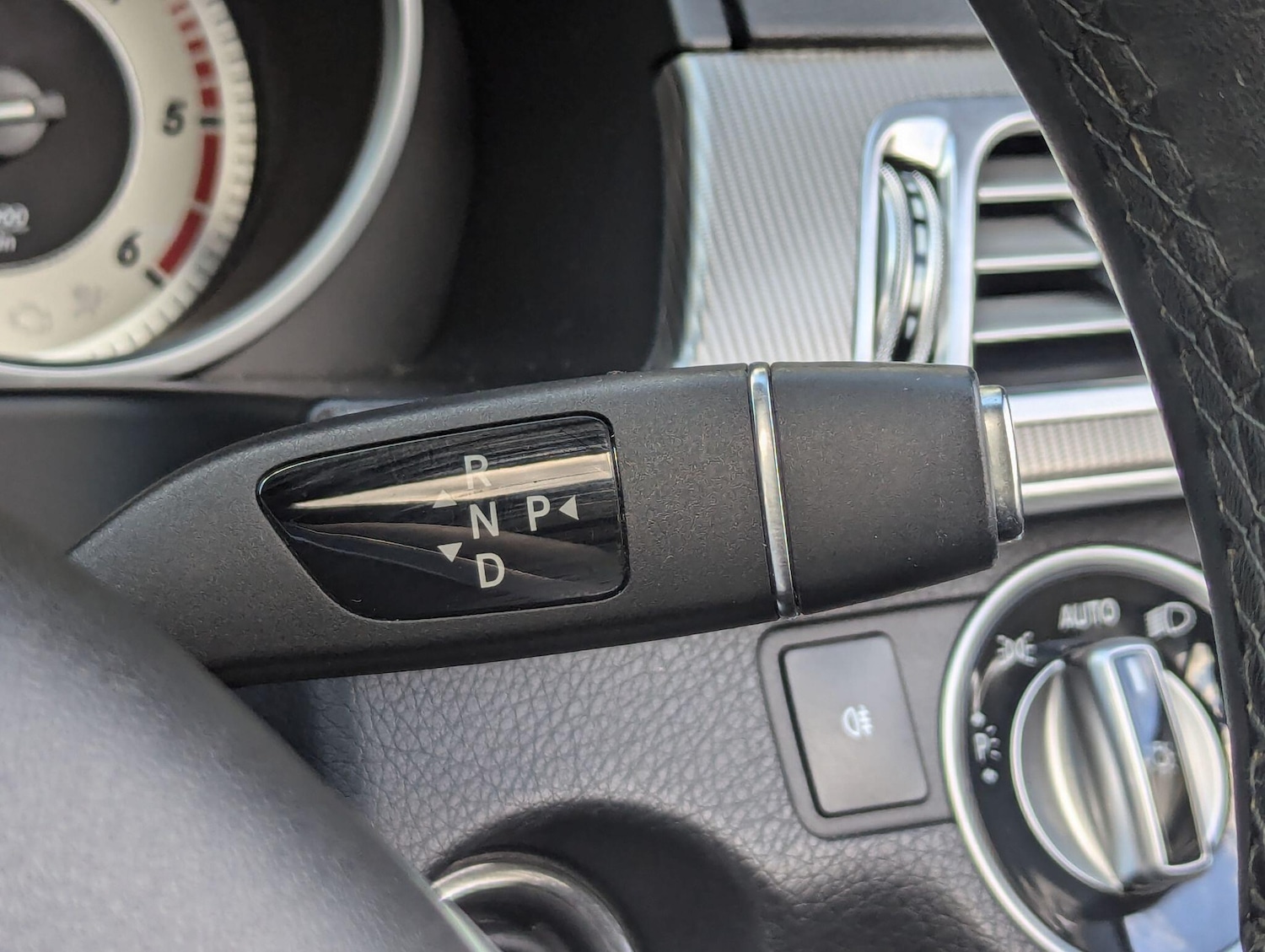 Used Mercedes-Benz E-Class 2016 for sale - 75977670: Photo 8