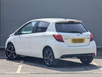 Used Toyota Yaris 2015 for sale - 74509046: Photo
