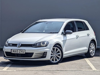 Used Volkswagen Golf 2015 for sale - 75544033: Photo