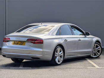 Used Audi A8 2014 for sale - 75927699: Photo