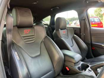Used Ford Focus 2014 for sale - 75102229: Photo