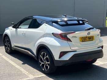 Used Toyota C-HR 2017 for sale - 74653103: Photo