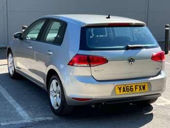 Used Volkswagen Golf 2016 for sale - 74521146: Photo