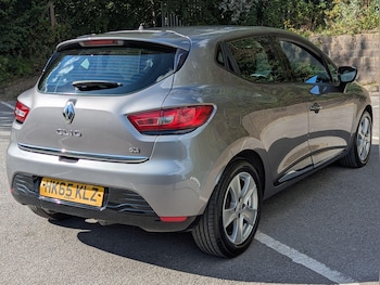 Used Renault Clio 2015 for sale - 76043050: Photo 3