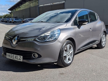 Used Renault Clio 2015 for sale - 76043050: Photo 4