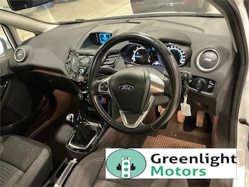 Used Ford Fiesta 2015 for sale - 75658055: Photo