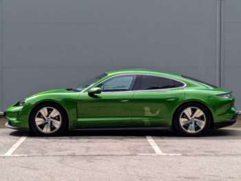 Used Porsche Taycan 2021 for sale - 74668120: Photo