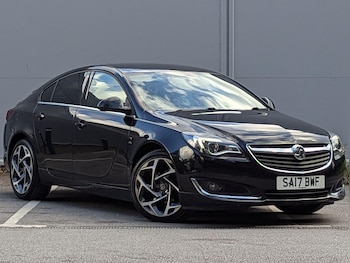 Vauxhall - Insignia