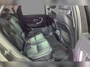 Used Land Rover Discovery Sport 2017 for sale - 75977302: Photo