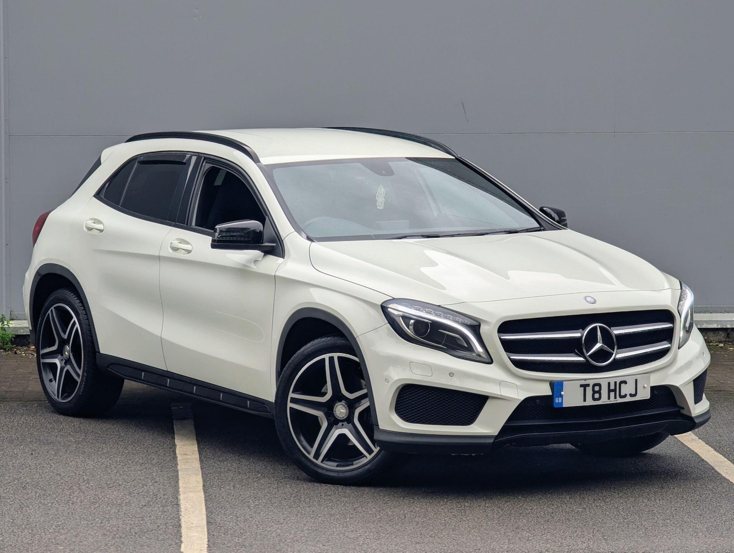 Used Mercedes-Benz GLA 2015 for sale - 76136277: Photo 1