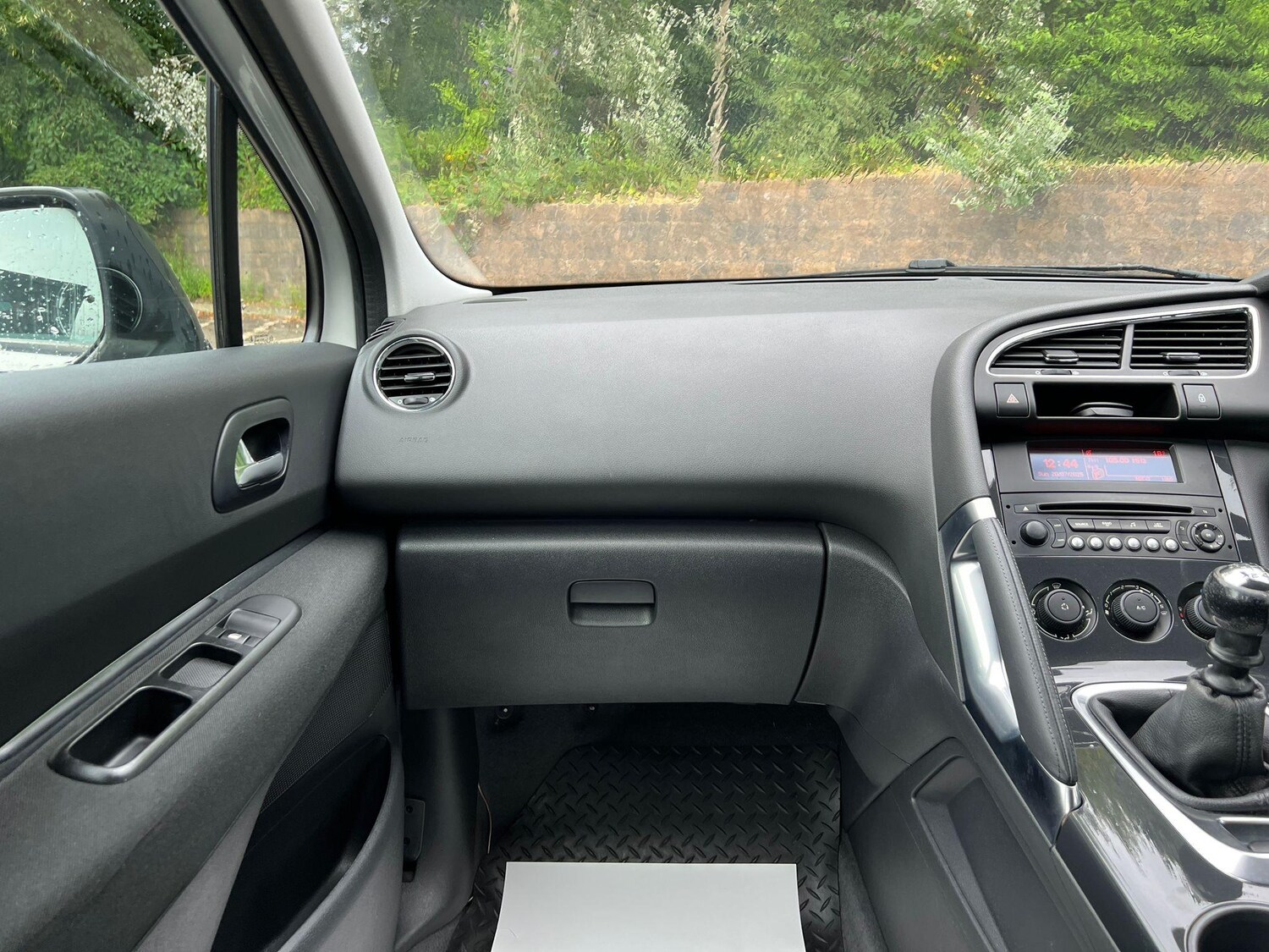 Vehicle 32